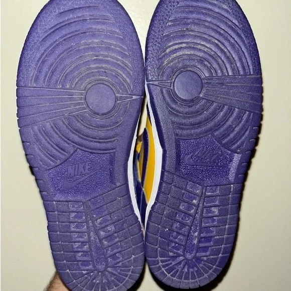 Nike Dunk High Lakers - Picture 7 of 7